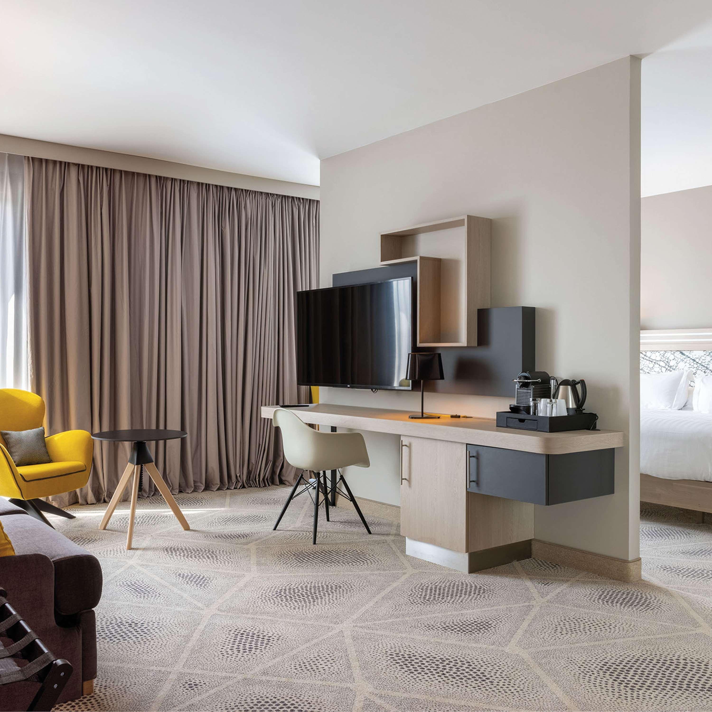 Hilton Garden Inn Tours Centre, France Екстериор снимка